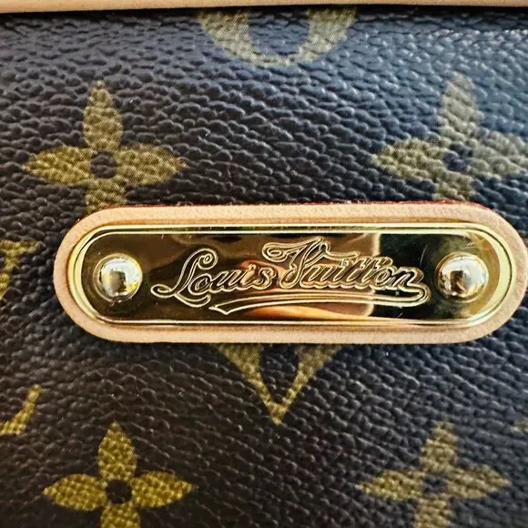 Louis Vuitton Montorgueil GM - Picture 3 of 16